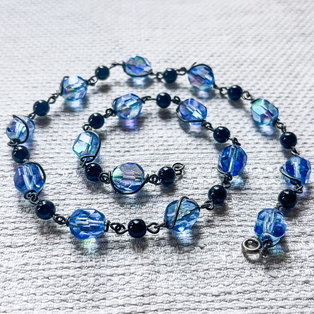 Vintage 1970s Faceted Crystal Beaded Necklace - Estate Costume Jewelry